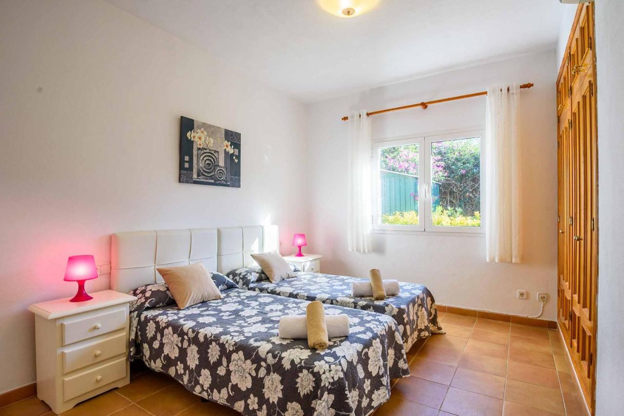 Villa Paula Cala En Porter  ภายนอก รูปภาพ