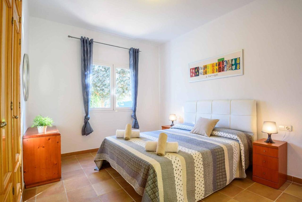 Villa Paula Cala En Porter  ภายนอก รูปภาพ